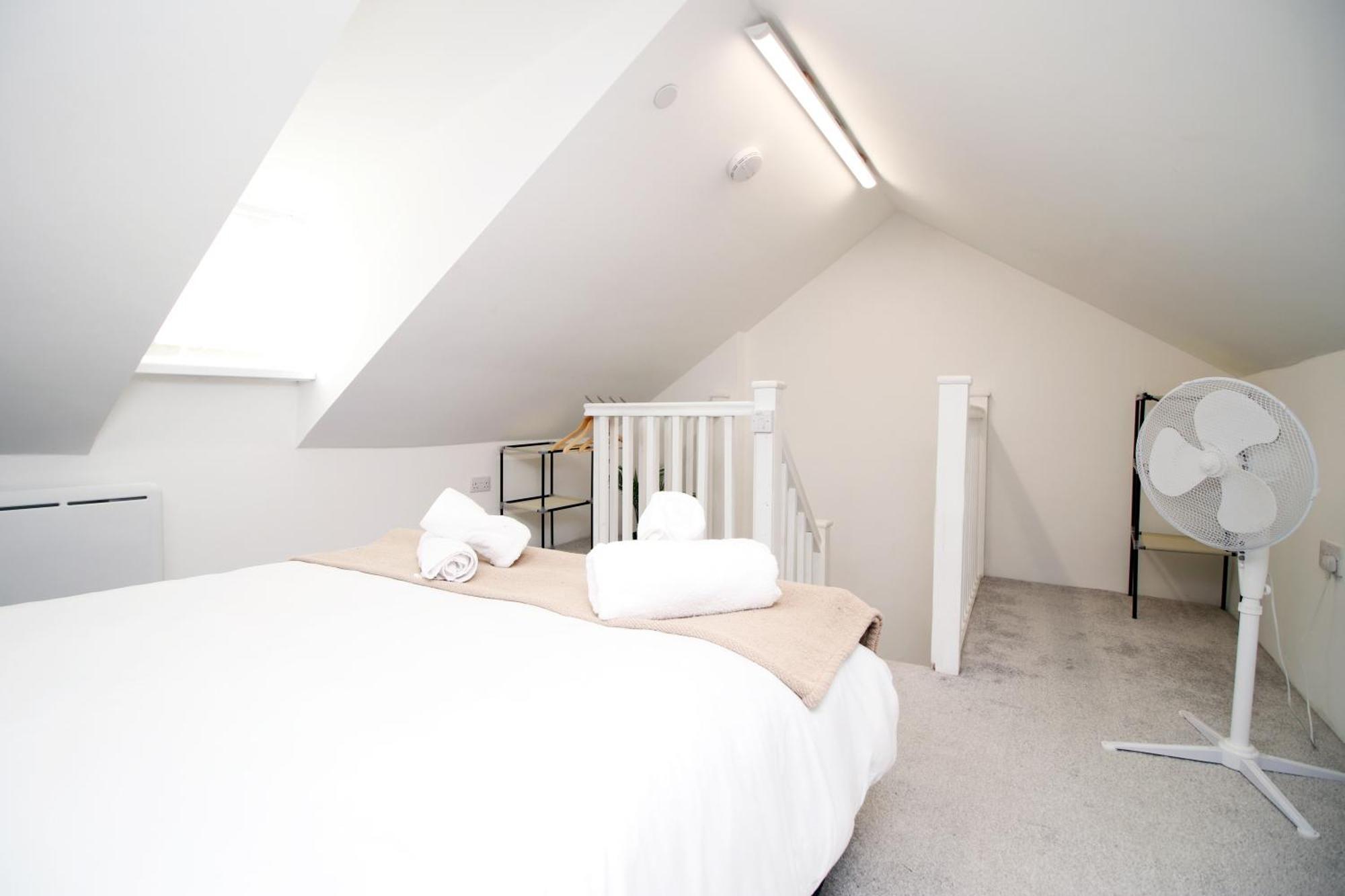 Skyline Hanover 202 Free Parking Swansea Bagian luar foto